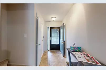 718 Peninsula Court, Ann Arbor, MI 48105 - Photo 3