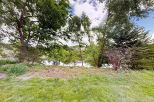 718 Peninsula Ct, Ann Arbor, MI 48105 - Photo 11