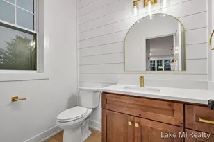 5655 Courtney Lynn Ct SW, Wyoming, MI 49418 - Photo 5