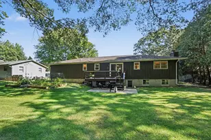 4699 Susan St, Muskegon, MI 49441 - Photo 17