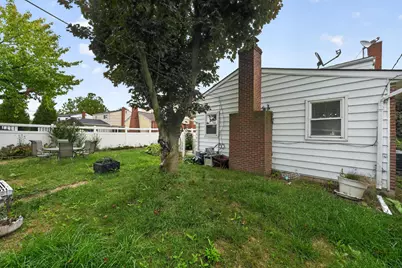 280 Clinton River Drive, Mount Clemens, MI 48043 - Photo 43