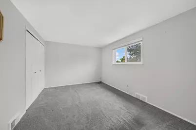 280 Clinton River Drive, Mount Clemens, MI 48043 - Photo 27