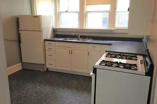 415 Davis St, Kalamazoo, MI 49007 - Photo 7