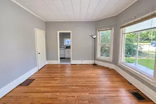 607 W Prospect St, Marshall, MI 49068 - Photo 13
