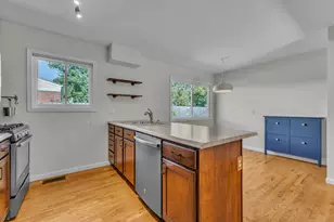 2820 Hollywood Dr, Ann Arbor, MI 48103 - Photo 17
