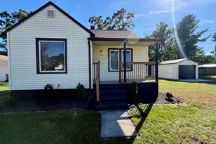 1681 Langeland Ave, Muskegon, MI 49442 - Photo 3