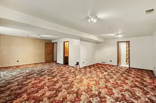 8727 Coyle Dr, Pinckney, MI 48169 - Photo 17