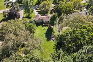8727 Coyle Dr, Pinckney, MI 48169 - Photo 29