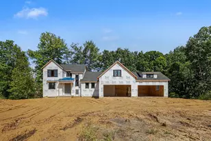 754 W Sedona Hls Ct NE, Grand Rapids, MI 49525 - Photo 1