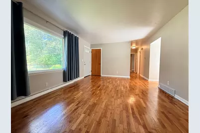 4801 Tressa Drive, Lansing, MI 48910 - Photo 3