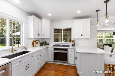 485 Marywood Drive NE, Grand Rapids, MI 49505 - Photo 13