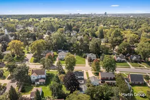 485 Marywood Dr NE, Grand Rapids, MI 49505 - Photo 45