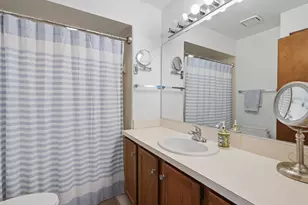 4539 Golf View Dr, Brighton, MI 48116 - Photo 37