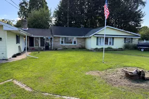 303 Marshall St, Jackson, MI 49202 - Photo 1