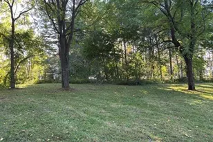 2402 W 4th Ave, Sault Ste. Marie, MI 49783 - Photo 13