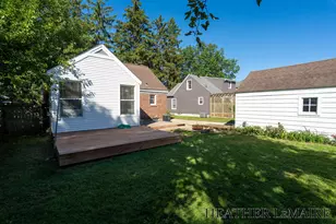 910 Nevada St SE, Grand Rapids, MI 49507 - Photo 33