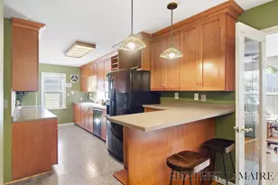 910 Nevada St SE, Grand Rapids, MI 49507 - Photo 11