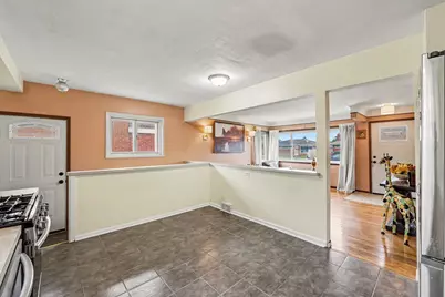 16741 Bell Avenue, Eastpointe, MI 48021 - Photo 5