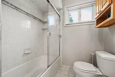 16741 Bell Avenue, Eastpointe, MI 48021 - Photo 11