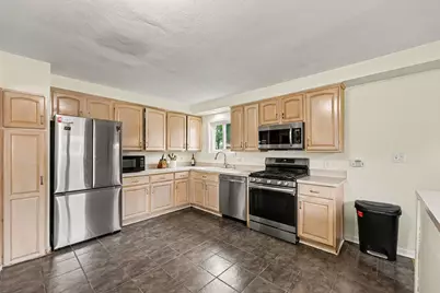 16741 Bell Avenue, Eastpointe, MI 48021 - Photo 7