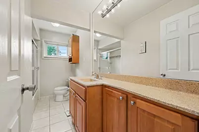 16741 Bell Avenue, Eastpointe, MI 48021 - Photo 9