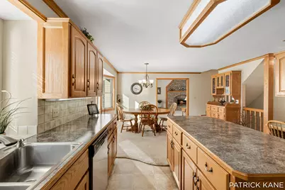 8618 Cedar Lake Drive, Jenison, MI 49428 - Photo 21