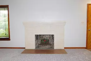 460 Collins Ave, Benton Harbor, MI 49022 - Photo 5