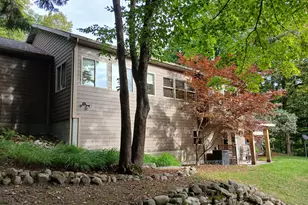 5376 W Oak Point Rd, Ludington, MI 49431 - Photo 5