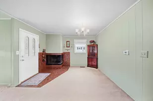 216 Sagamore St, Jackson, MI 49203 - Photo 5