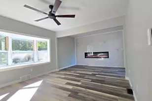 3242 Tenny St, Lansing, MI 48910 - Photo 5