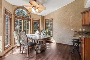52 E Acacia Blvd, Battle Creek, MI 49015 - Photo 7