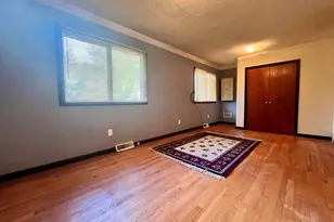 21112 Wilmot Rd, Belleville, MI 48111 - Photo 27
