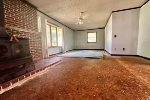 21112 Wilmot Rd, Belleville, MI 48111 - Photo 47