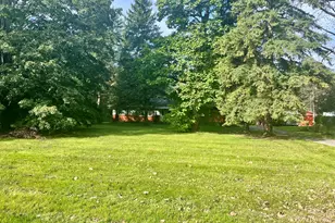 21112 Wilmot Rd, Belleville, MI 48111 - Photo 37