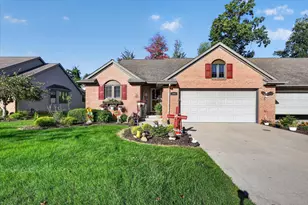 905 S Hawthorne Ct, Greenville, MI 48838 - Photo 3