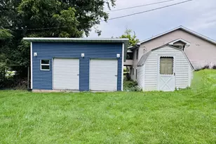 6610 E Berrien St, Eau Claire, MI 49111 - Photo 15