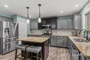 13823 Devonshire Ln, Grand Haven, MI 49417 - Photo 9
