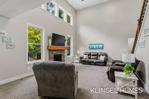 13823 Devonshire Ln, Grand Haven, MI 49417 - Photo 7