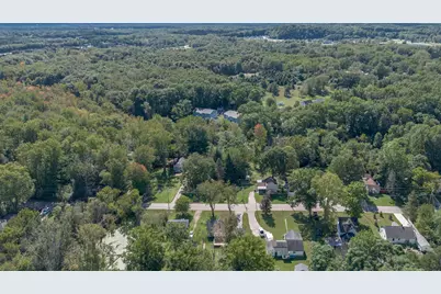 625 E Berrien Street, Paw Paw, MI 49079 - Photo 33