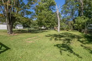 625 E Berrien St, Paw Paw, MI 49079 - Photo 23