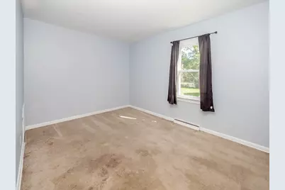 625 E Berrien Street, Paw Paw, MI 49079 - Photo 13