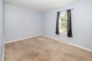 625 E Berrien St, Paw Paw, MI 49079 - Photo 13