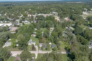 625 E Berrien St, Paw Paw, MI 49079 - Photo 37