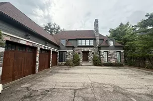 2948 Turtle Pond Ct, Bloomfield Hills, MI 48302 - Photo 15