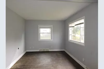 1009 Euclid Place, Lansing, MI 48912 - Photo 7