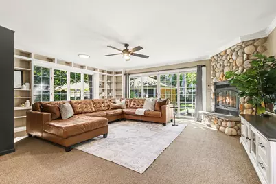 1031 Iroquois Drive SE, Grand Rapids, MI 49506 - Photo 13
