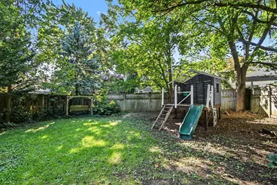 1031 Iroquois Drive SE, Grand Rapids, MI 49506 - Photo 33