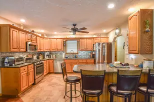 760 E Channel Dr, Coldwater, MI 49036 - Photo 9