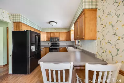 2391 Basswood Street, Jenison, MI 49428 - Photo 9