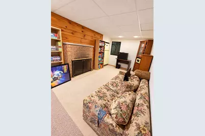 1765 Creston Street, Muskegon, MI 49445 - Photo 17